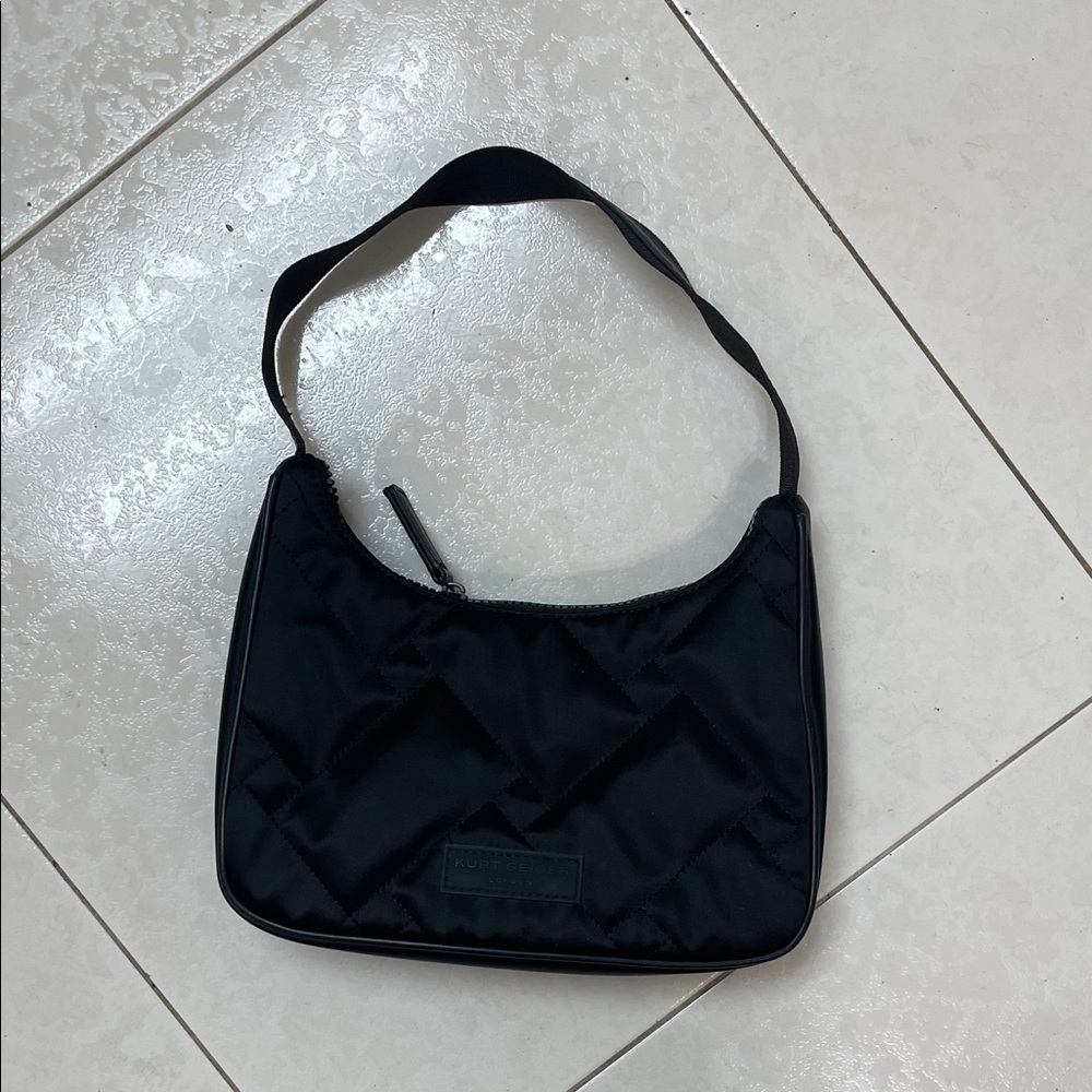 Kurt Geiger Black Quilted Shoulder Bag - Picture 3 of 4